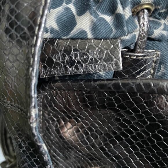 See by Chloe NWOT Metal Gray Leather Crossbody - Picture 8 of 10